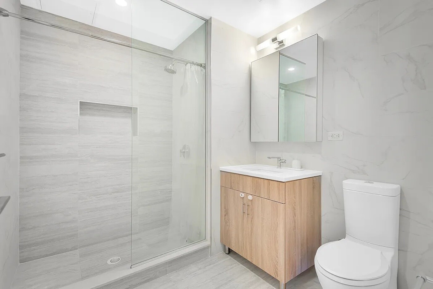46-20 11TH Street 7B