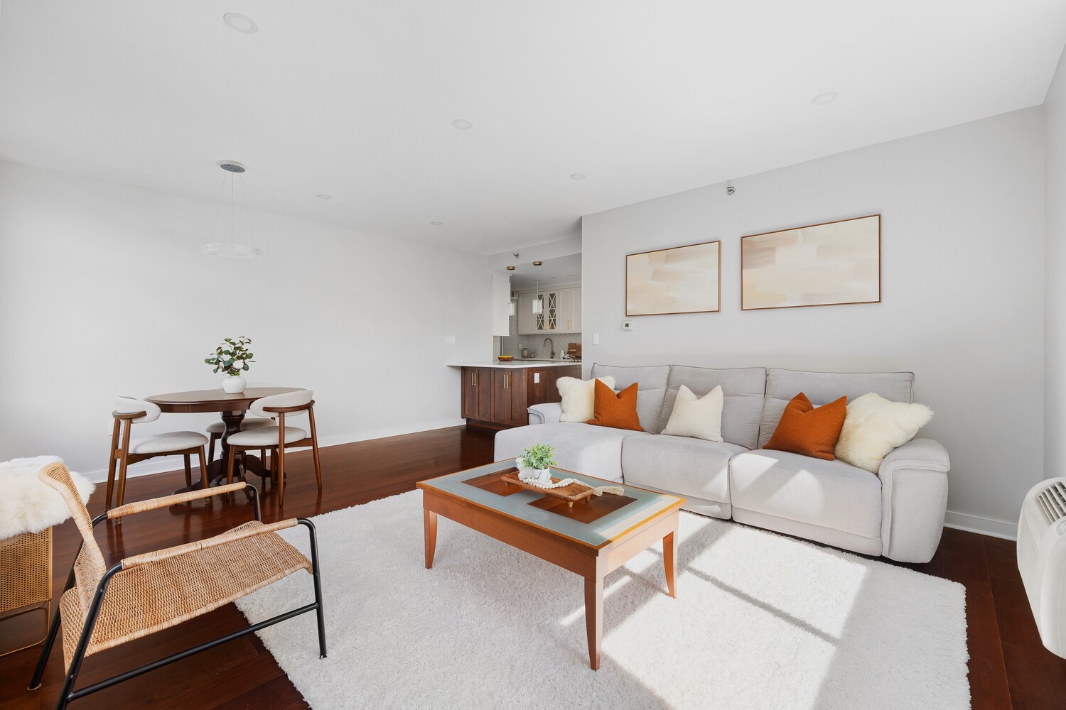 130 BRADHURST Avenue APT611