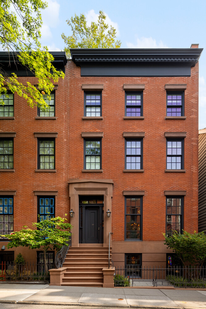23 MIDDAGH Street