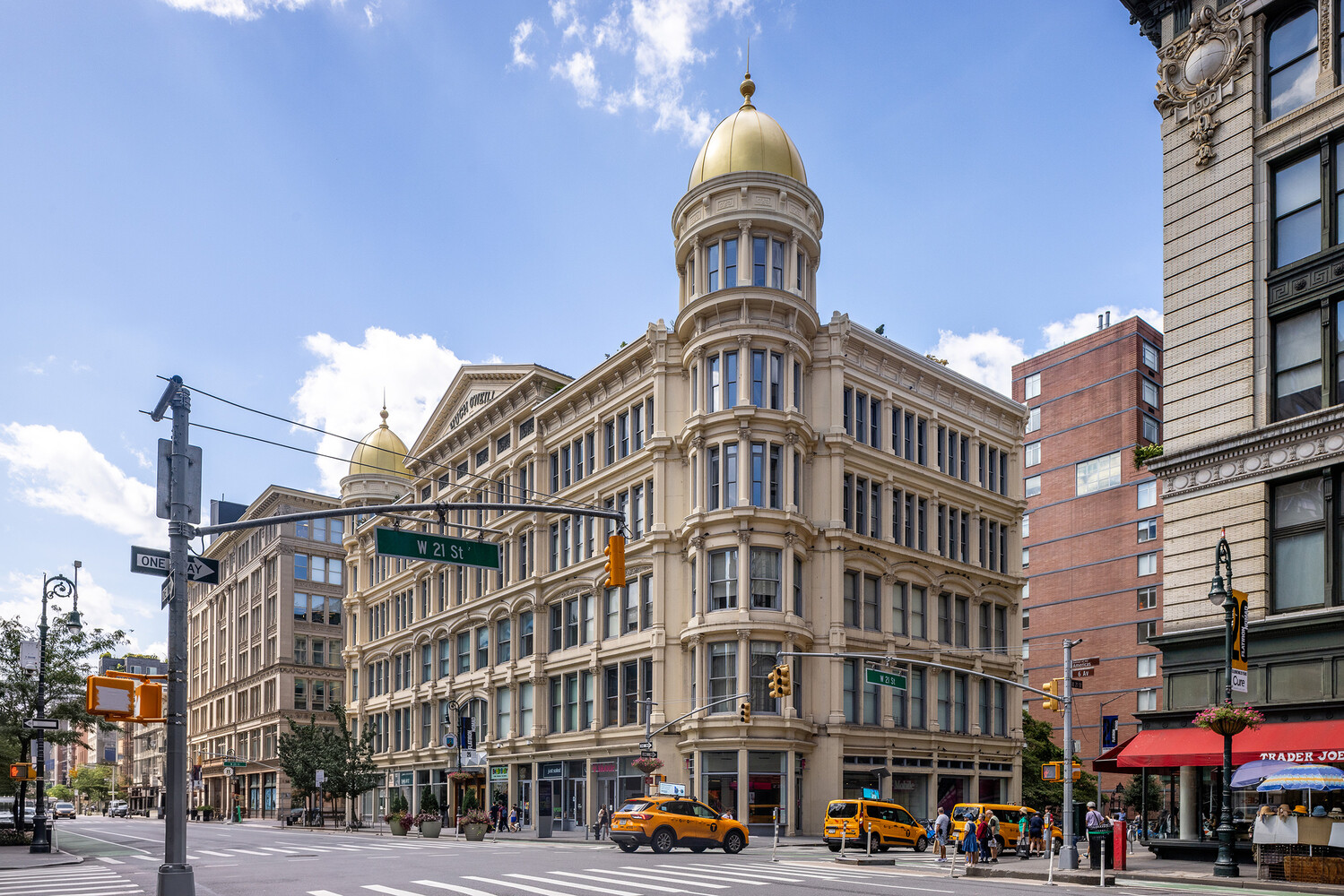 655 6TH Avenue 5B