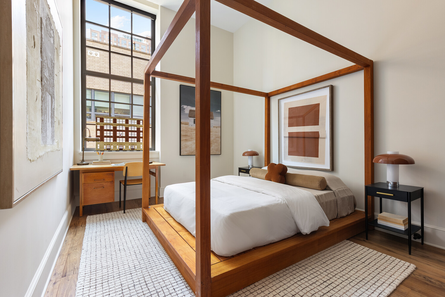 520 W 45TH Street APT4C