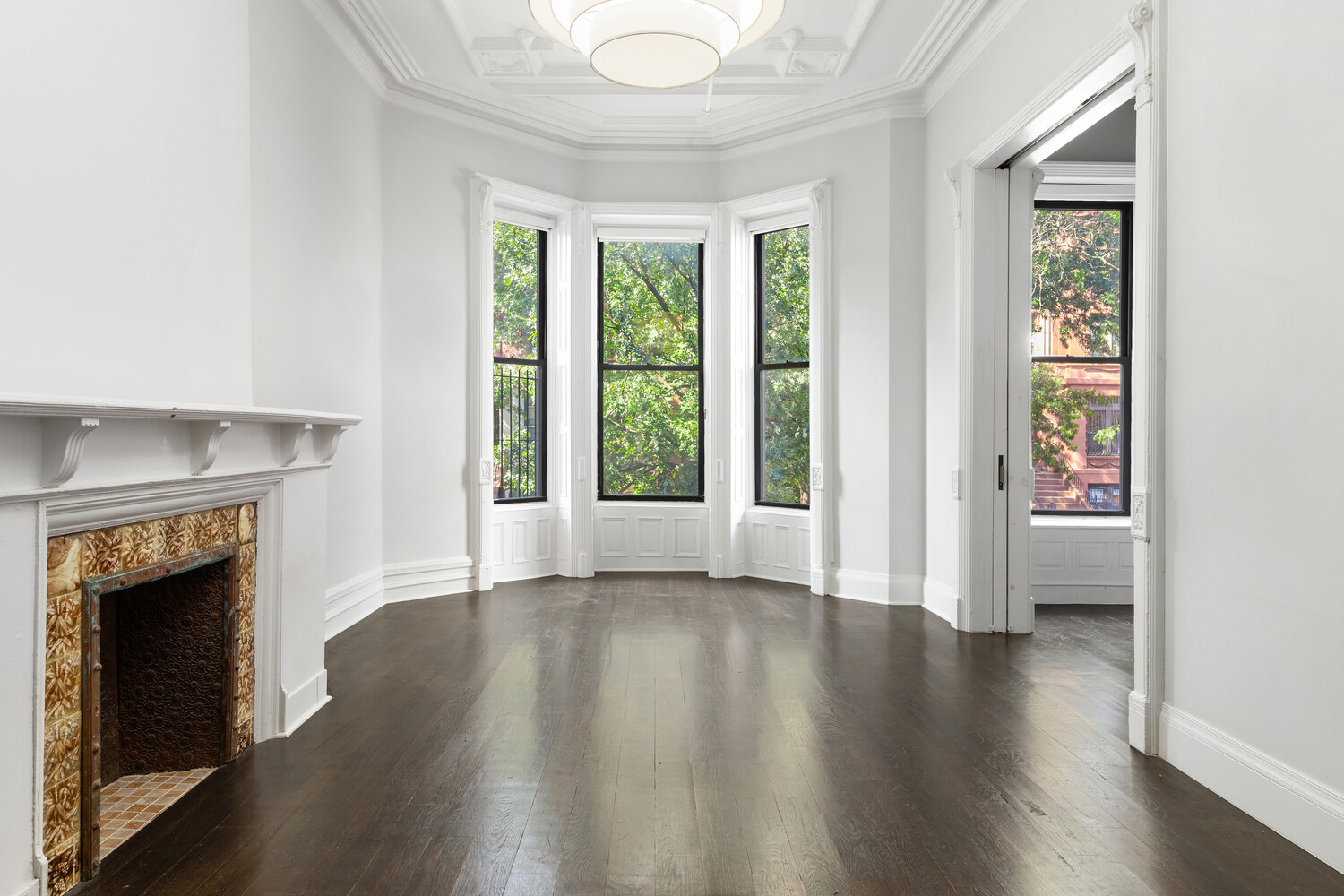 256 JEFFERSON Avenue