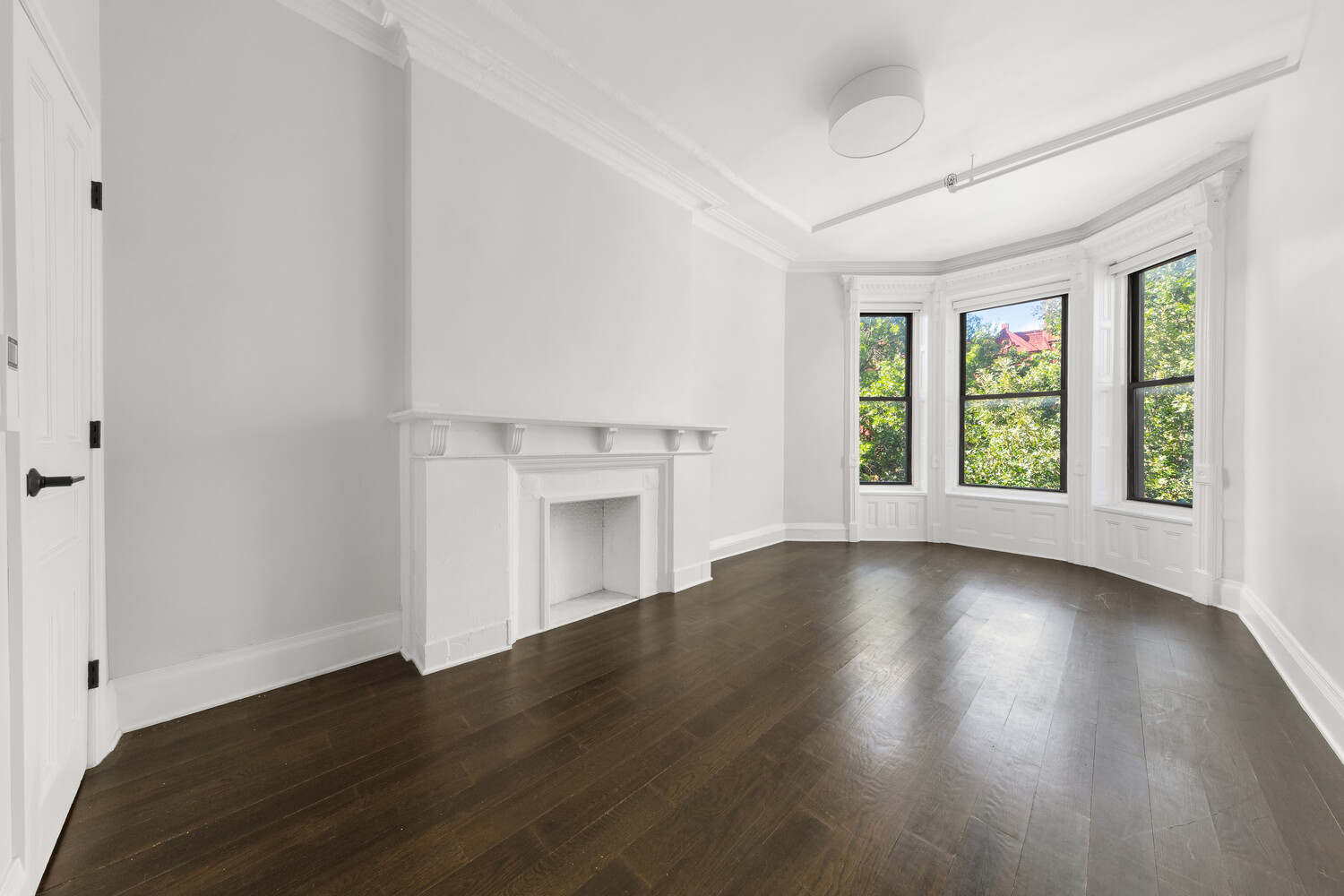 256 JEFFERSON Avenue