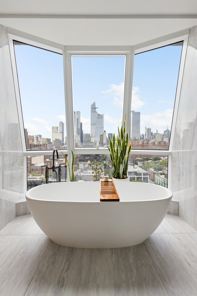 515 W 18TH Street 1701