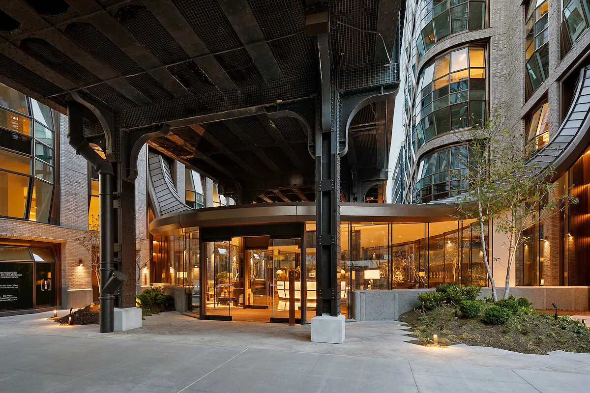 515 W 18TH Street 1701