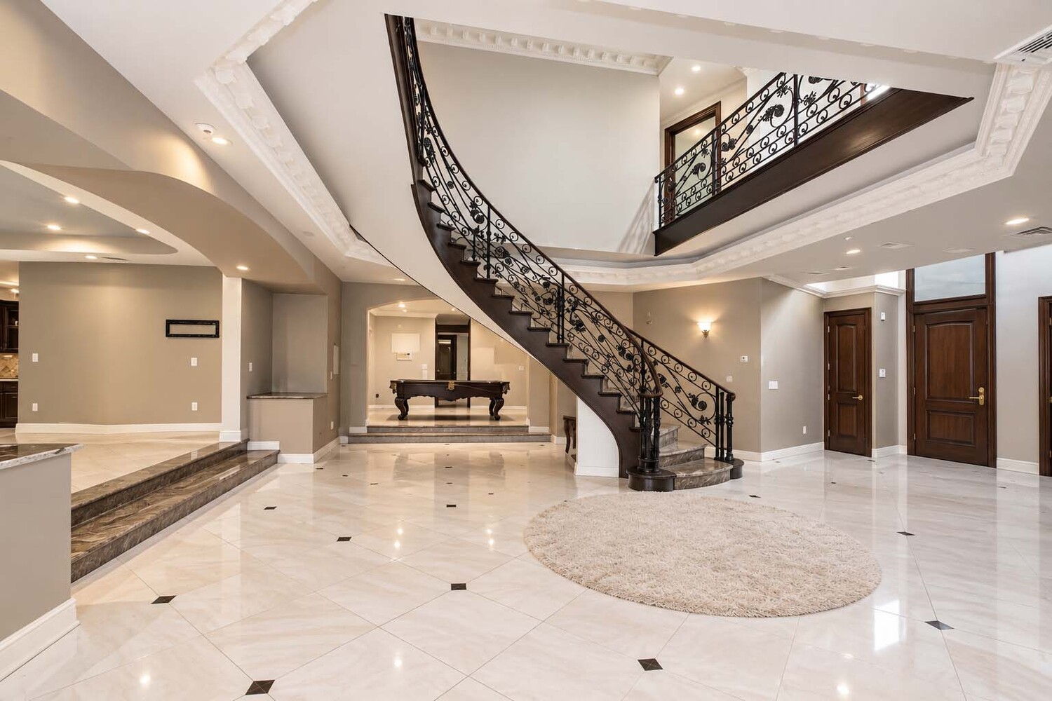 150 NICOLOSI Drive