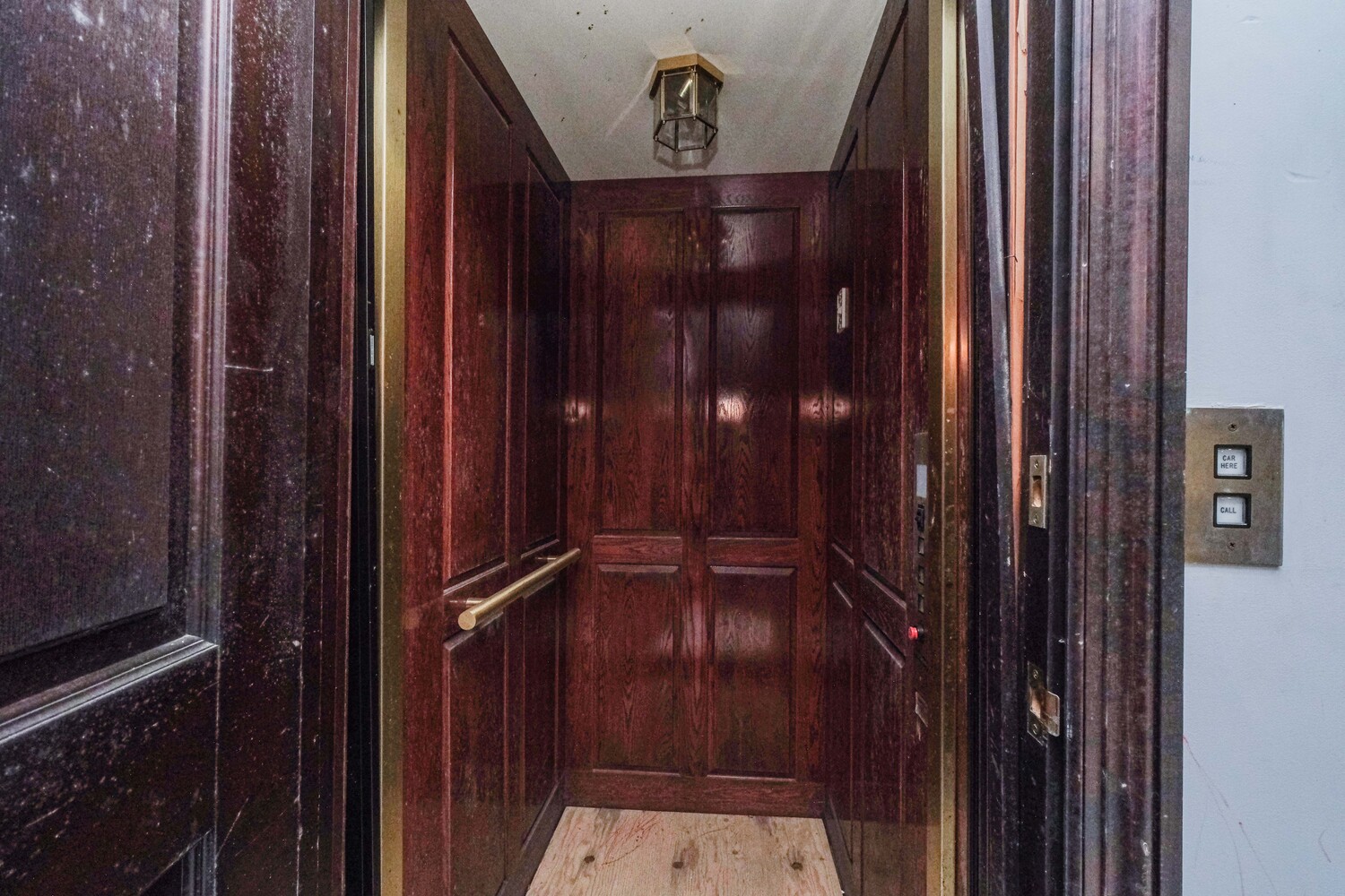 150 NICOLOSI Drive