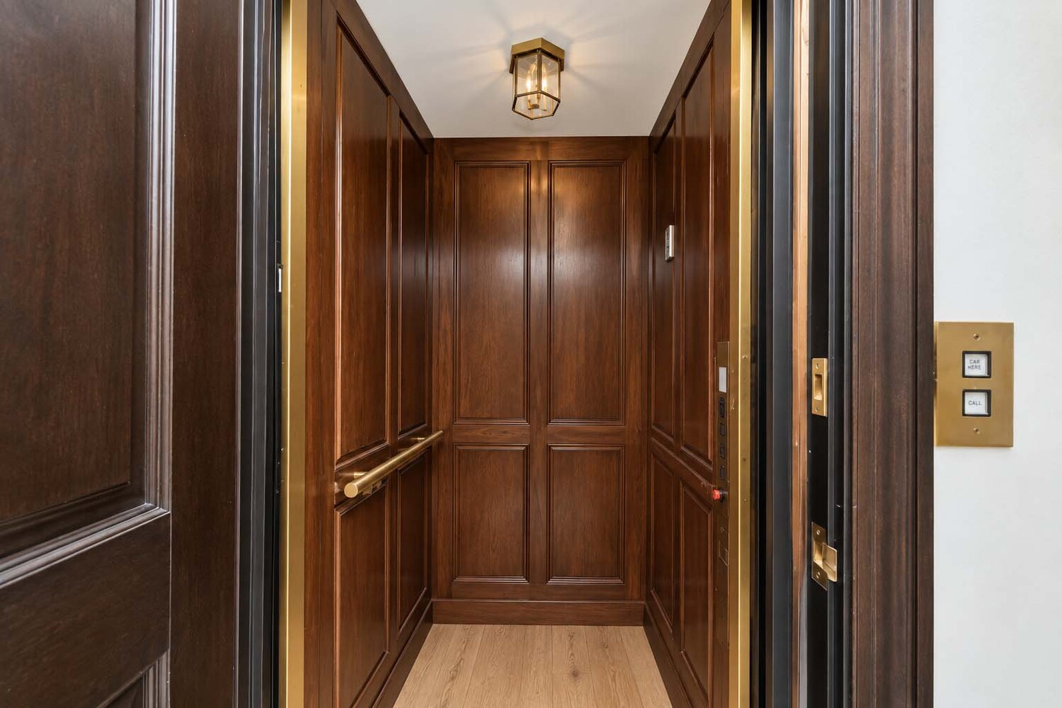 150 NICOLOSI Drive