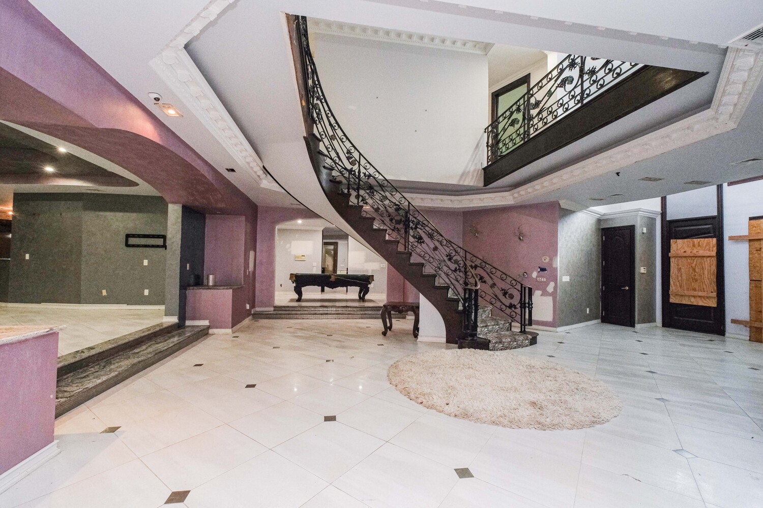 150 NICOLOSI Drive