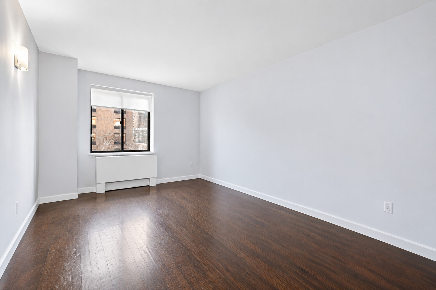 300 RECTOR Place 4O