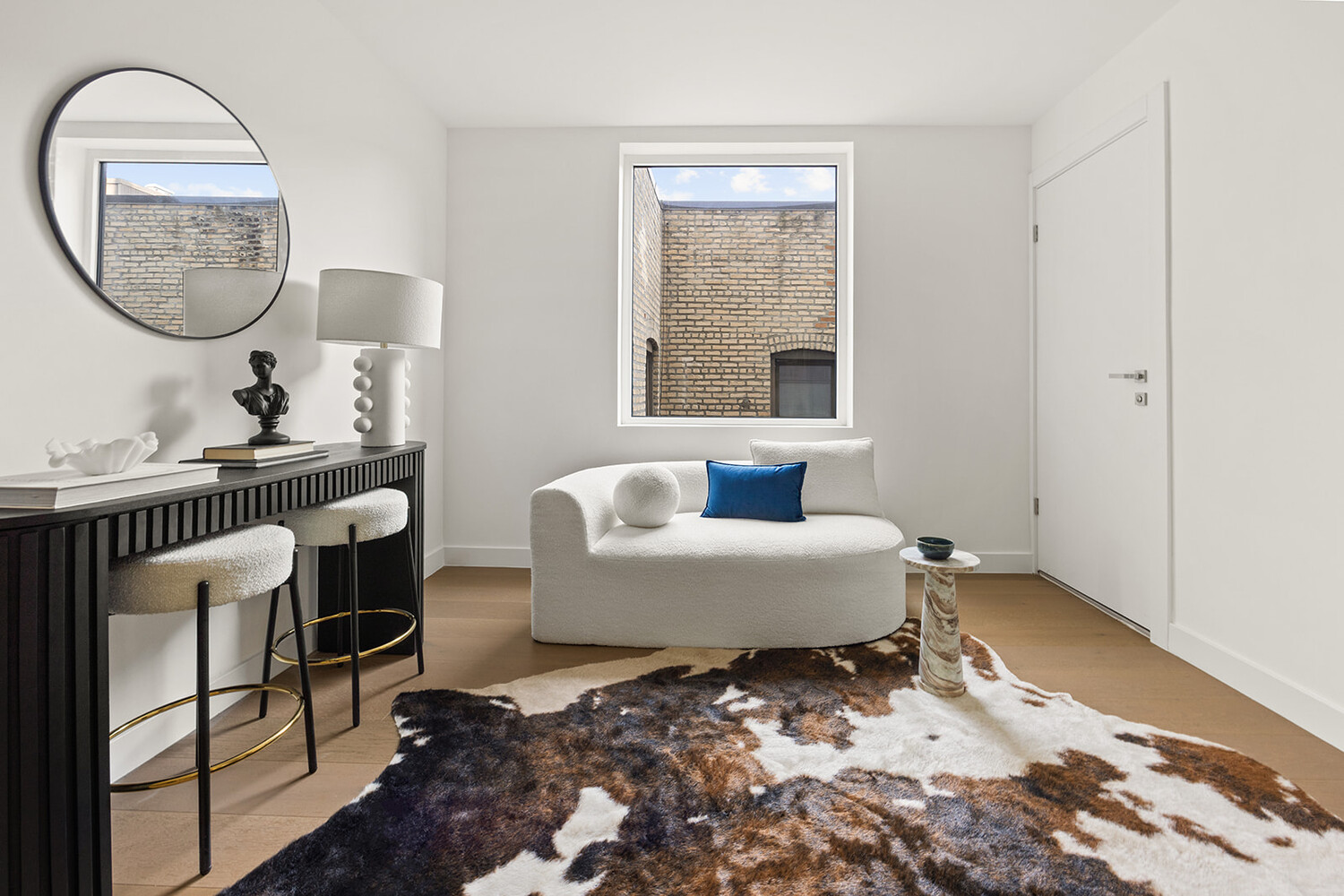 379 OCEAN Parkway 5B