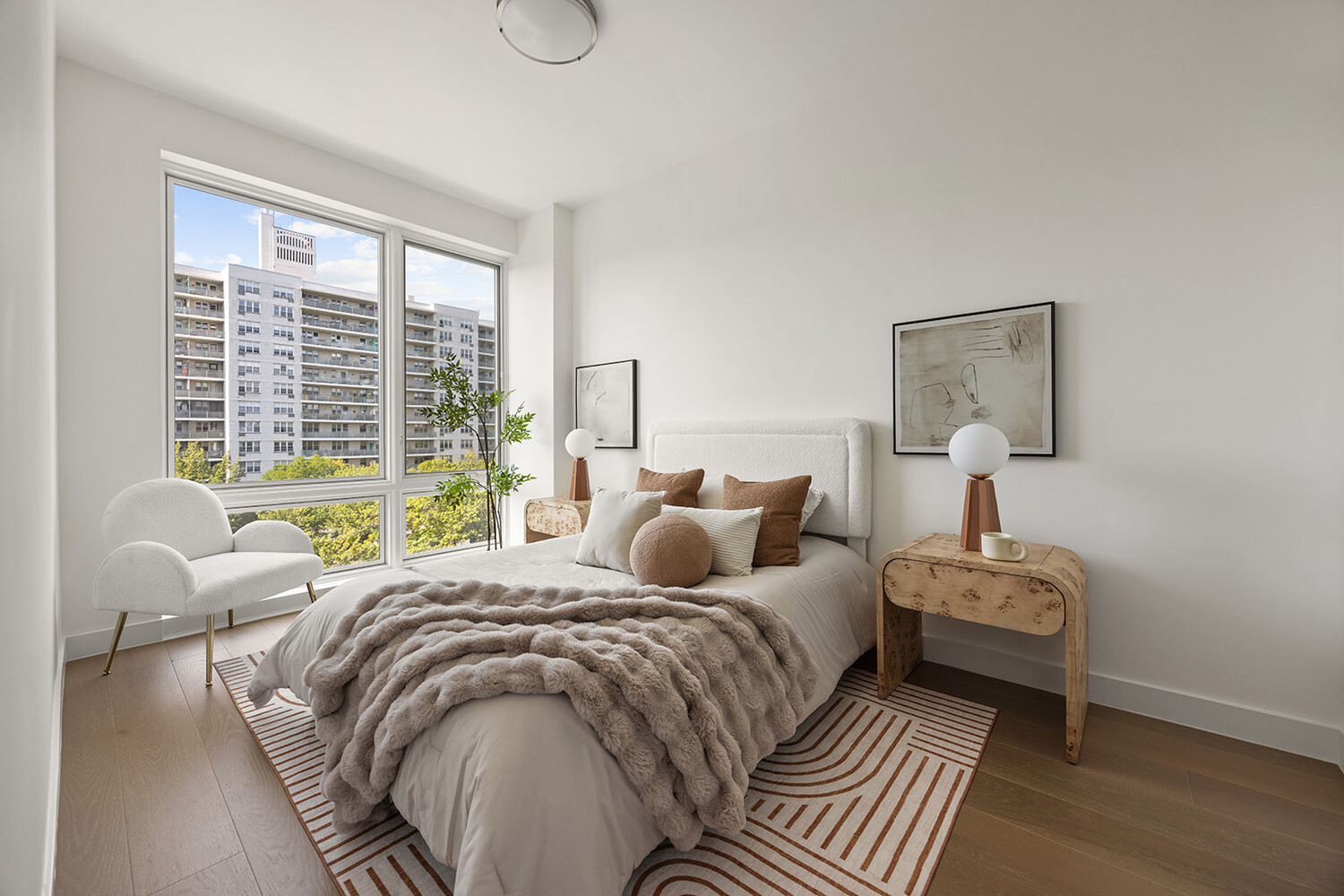 379 OCEAN Parkway 5B