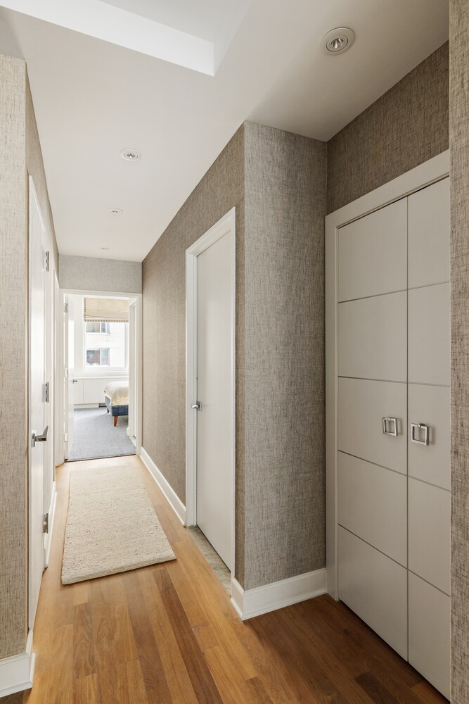 212 E 57TH Street 6C