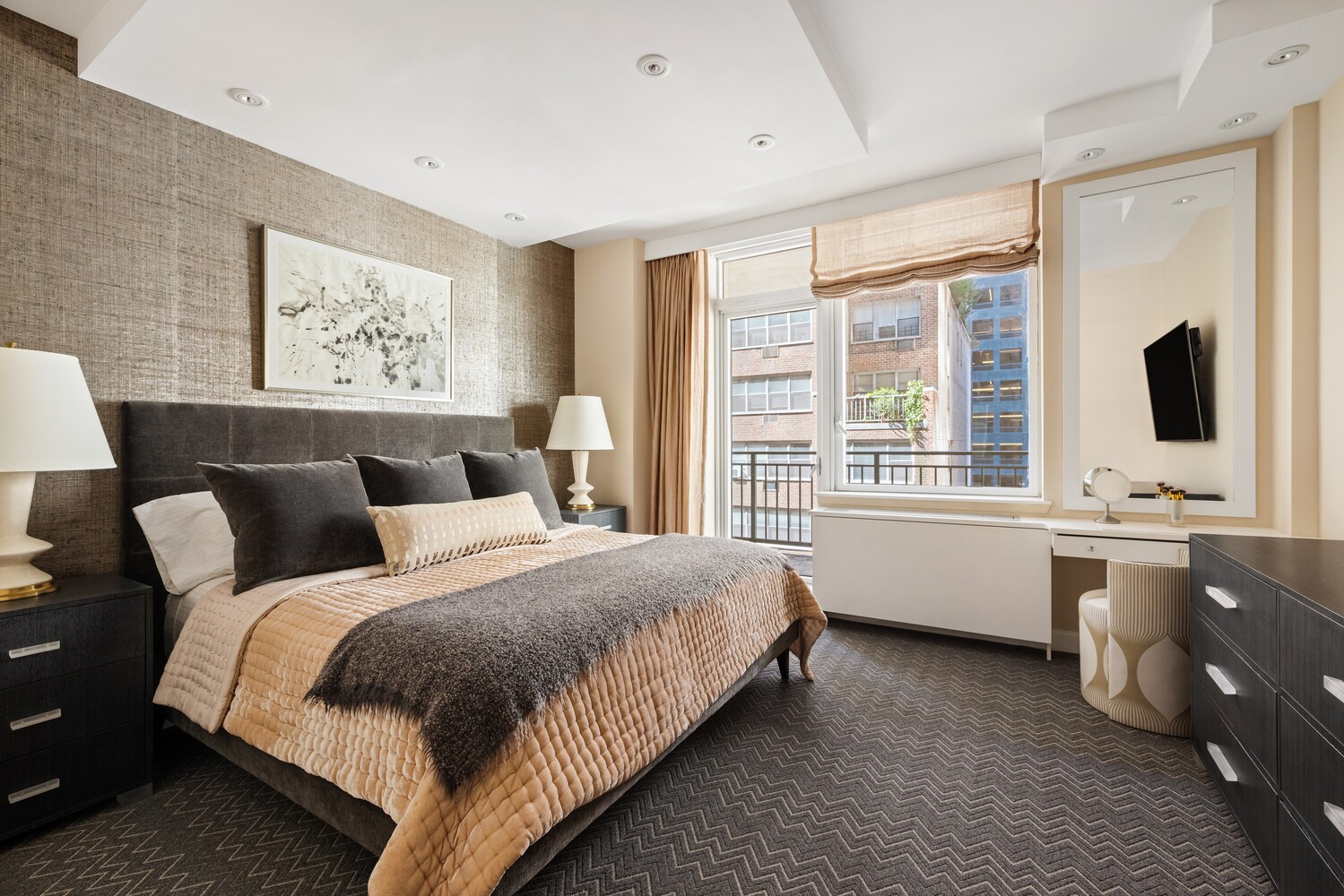 212 E 57TH Street 6C