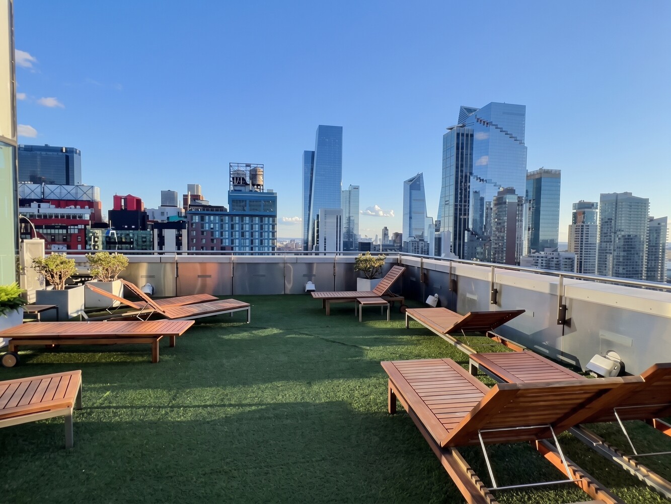 350 W 42ND Street 7G