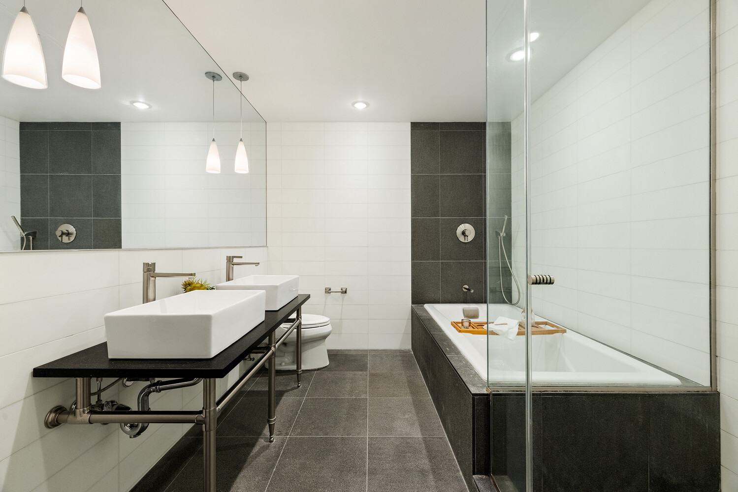 77 READE Street 3B
