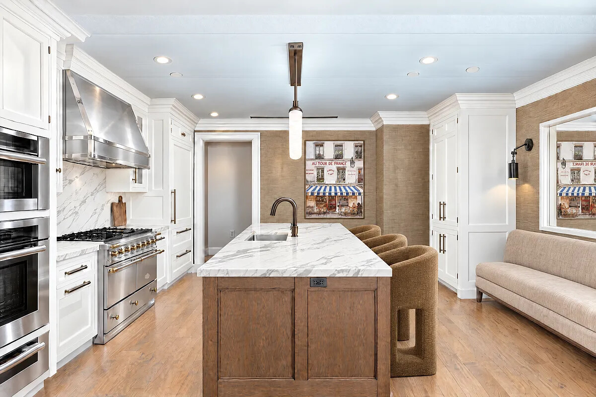 150 E 78TH Street 2B