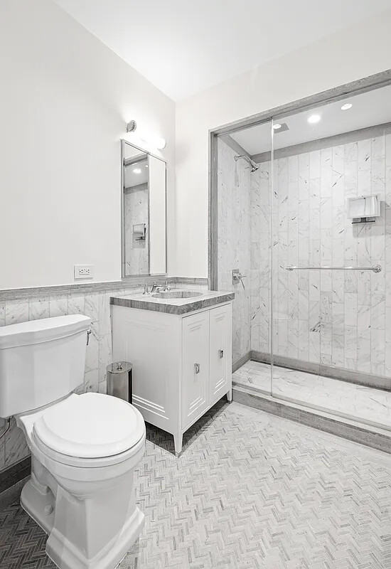 150 E 78TH Street 2B