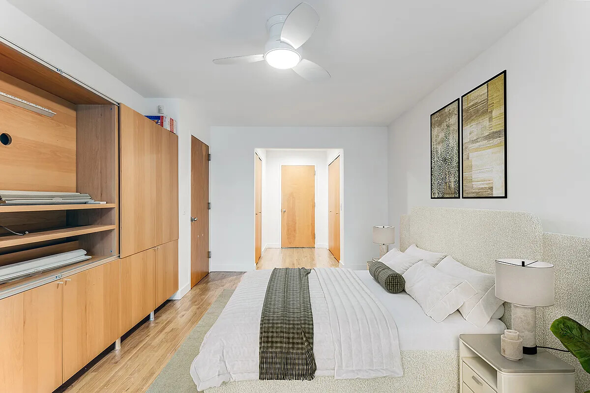 65 THOMPSON Street TWO
