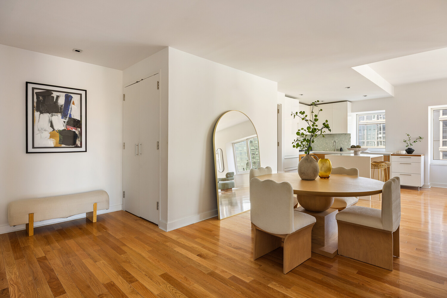 555 W 59TH Street 17B