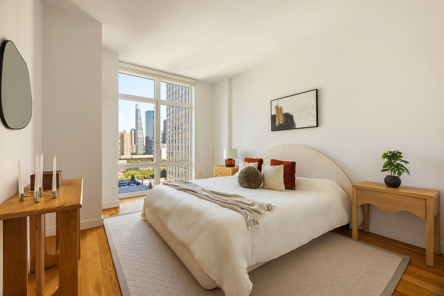 555 W 59TH Street 17B