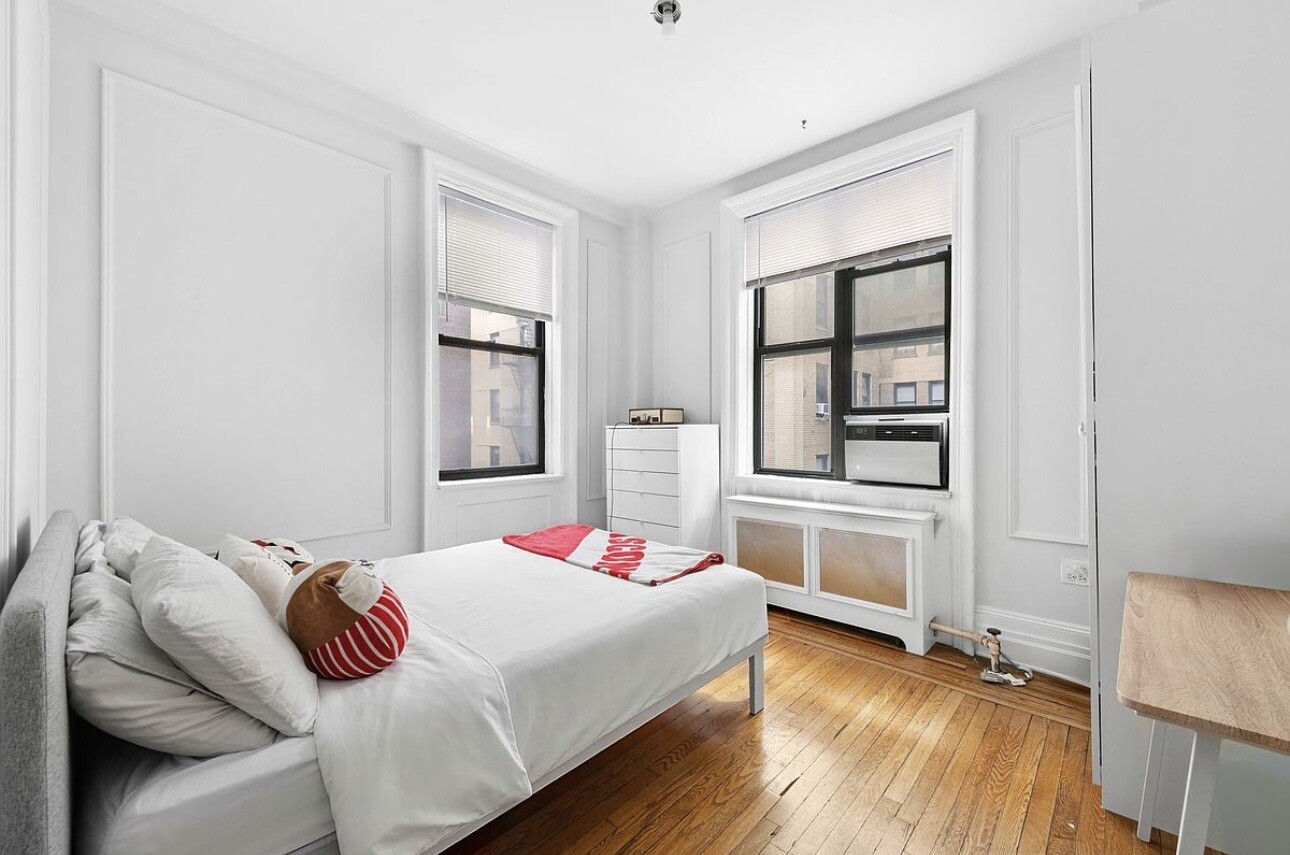 532 W 111TH Street 54