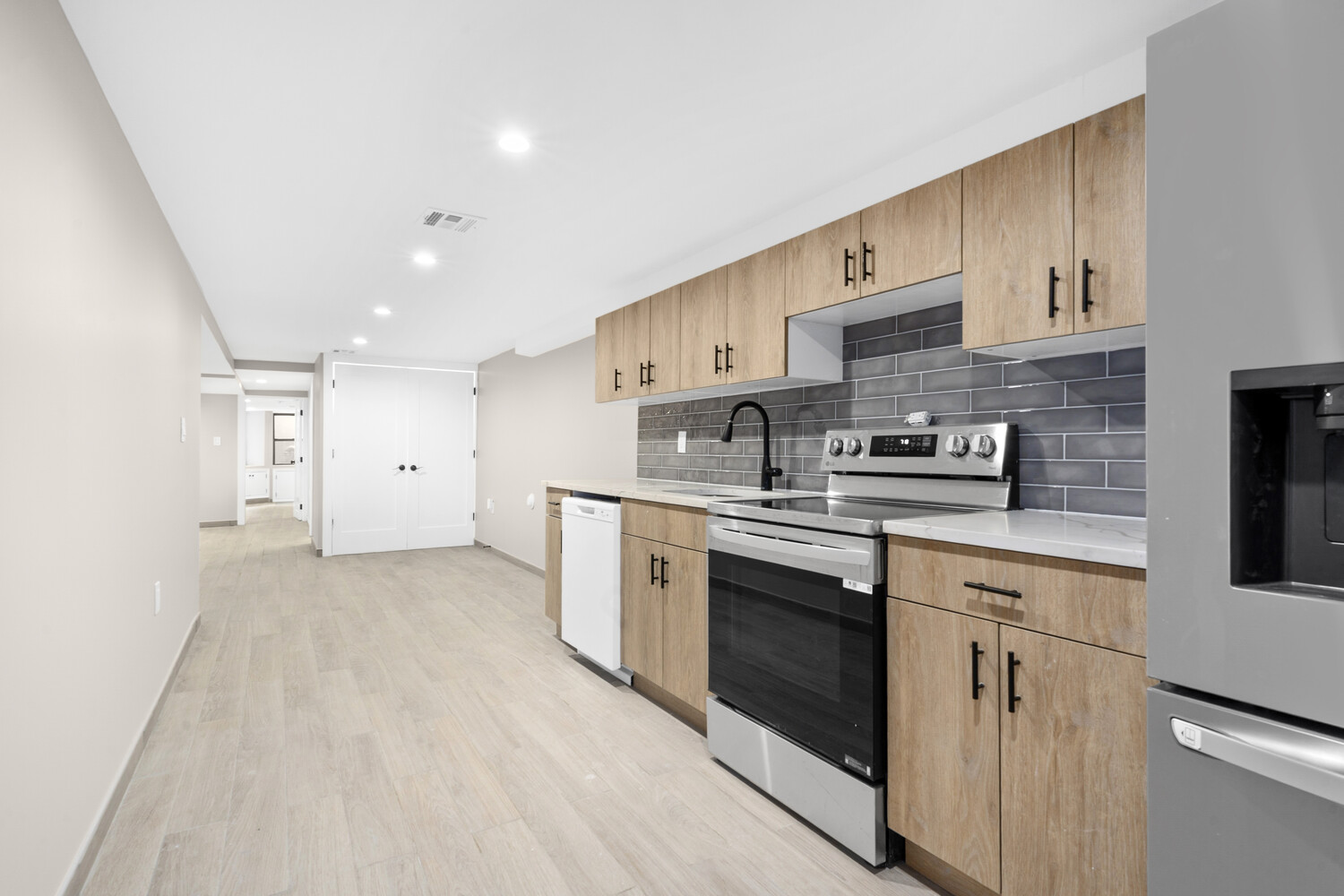 964 ST JOHNS Place 1