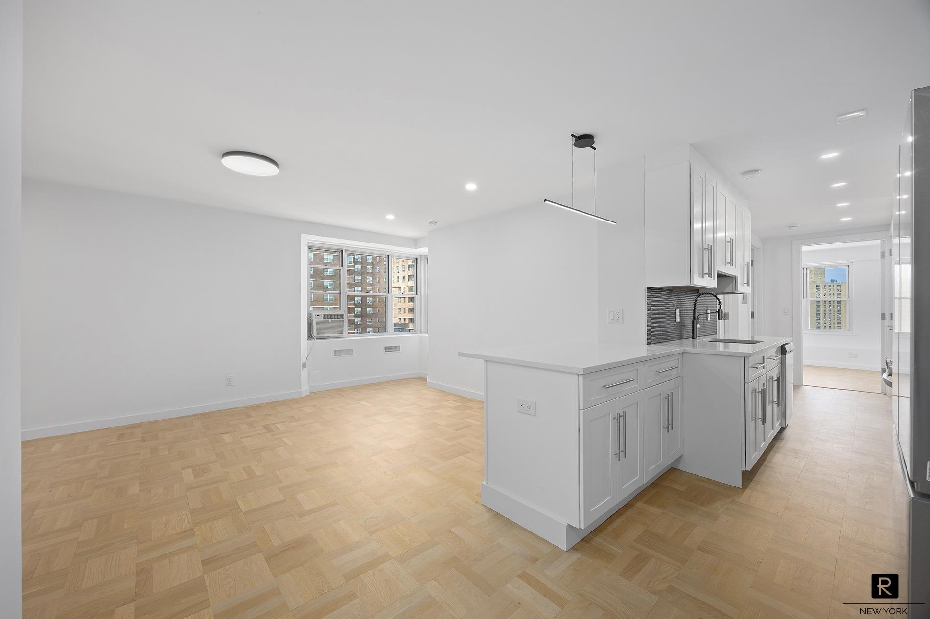 477 Fdr Drive M1602