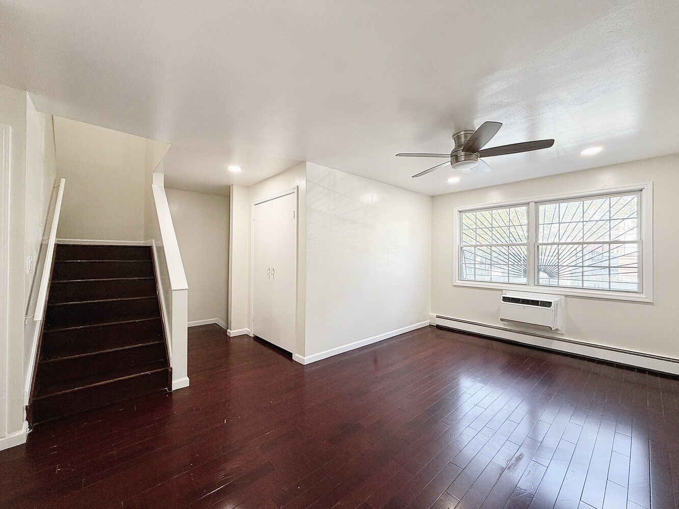 20 N PORTLAND Avenue 5