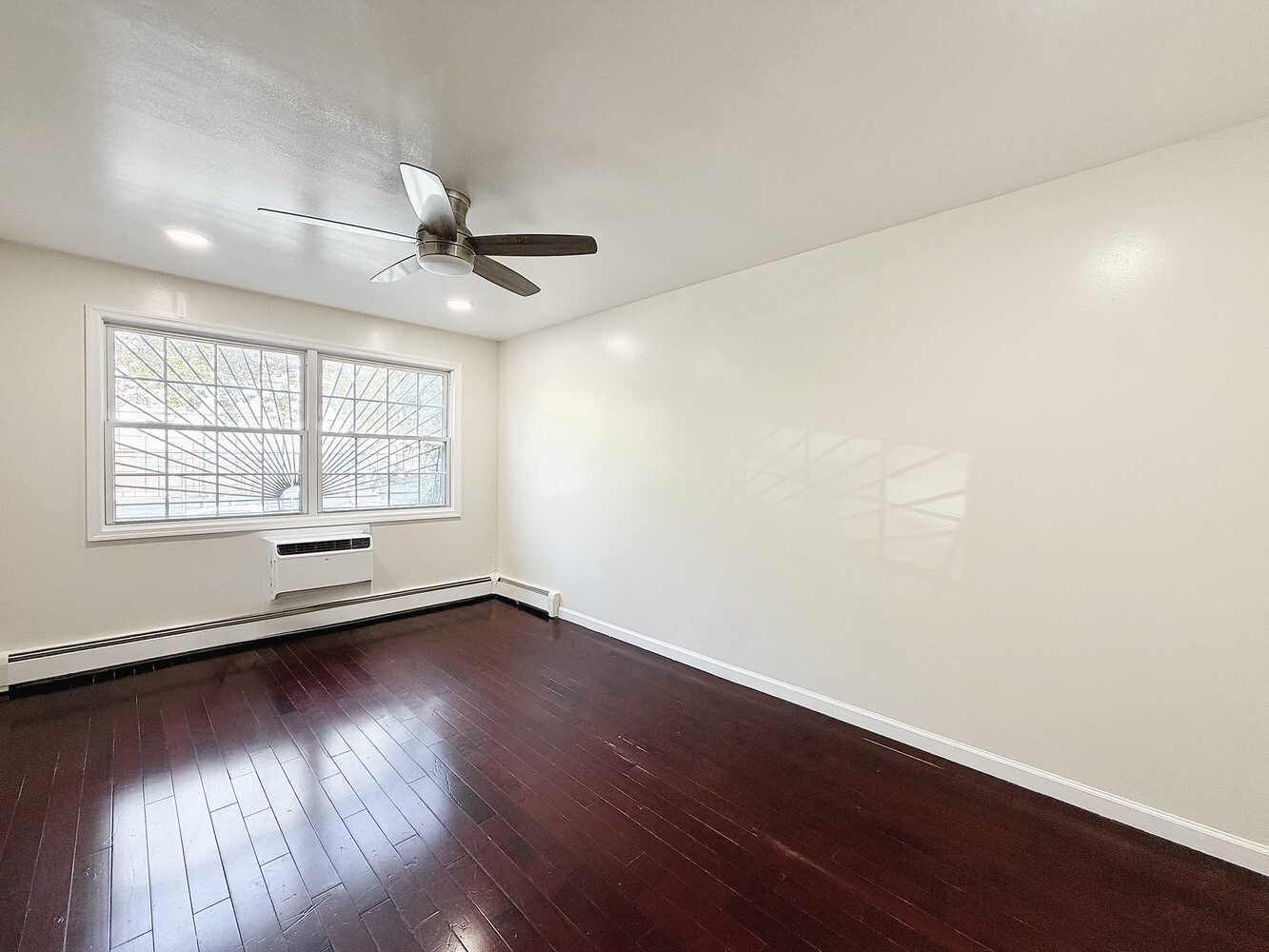 20 N PORTLAND Avenue 5