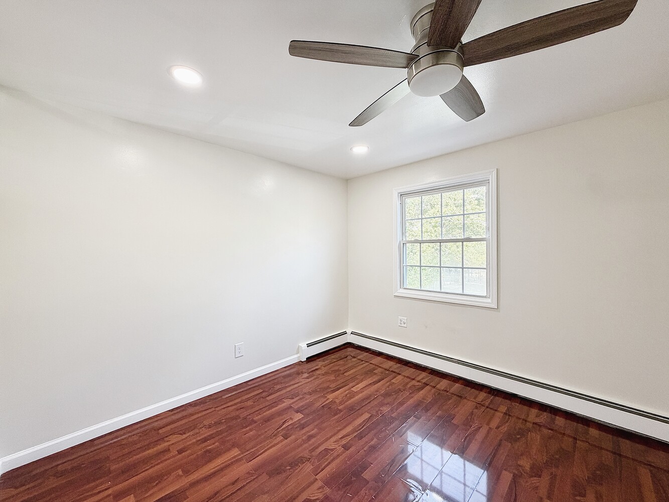 20 N PORTLAND Avenue 5