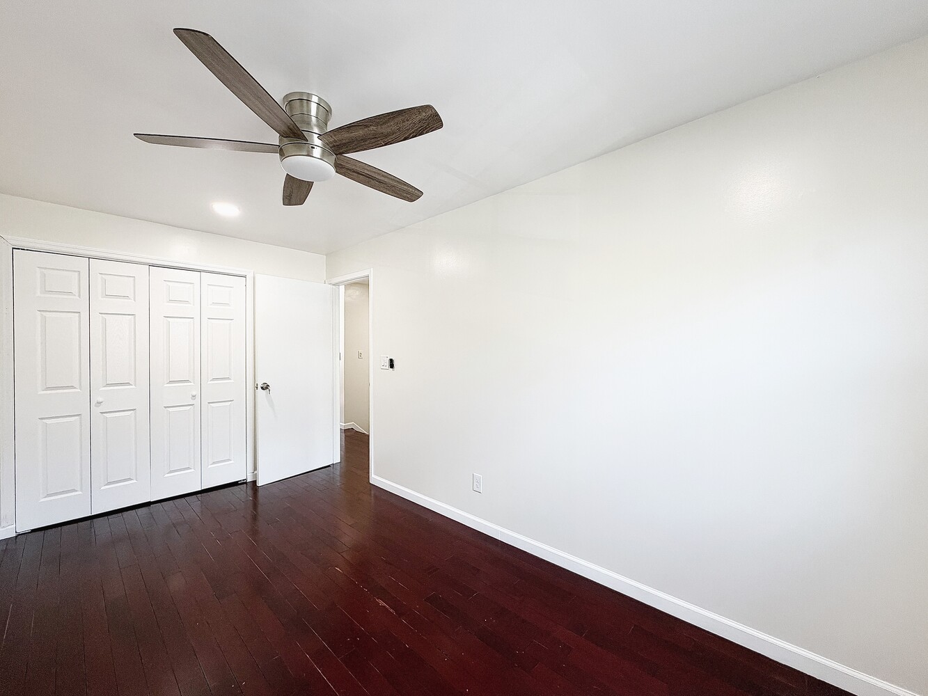 20 N PORTLAND Avenue 5