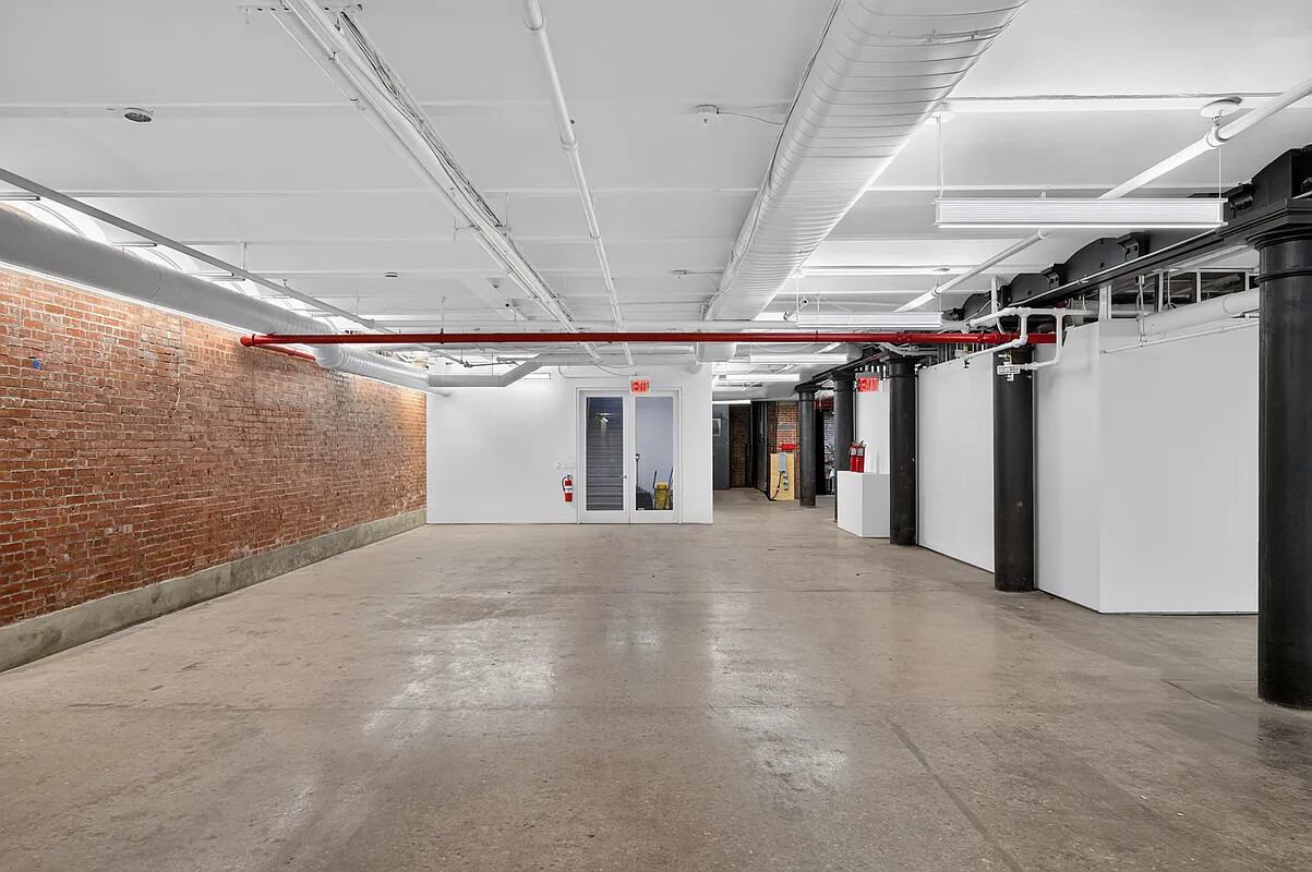81 WOOSTER Street BASEMENT