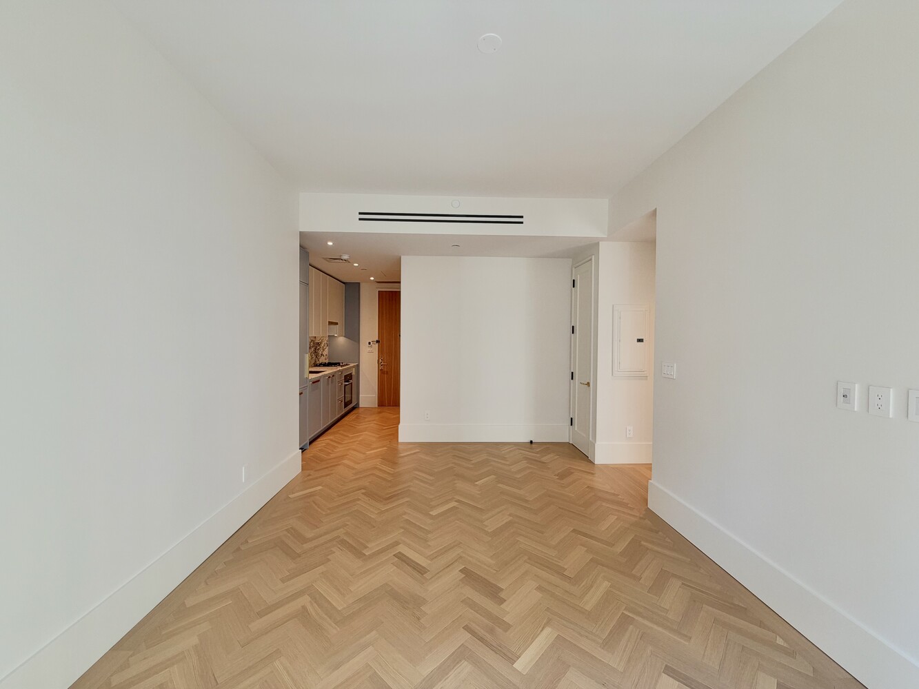 815 BROADWAY 401