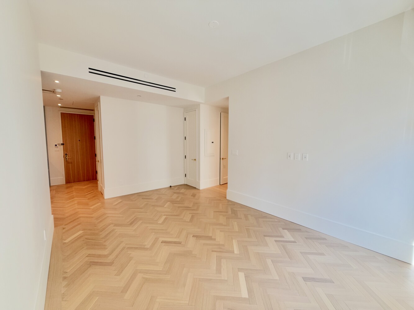 815 BROADWAY 401