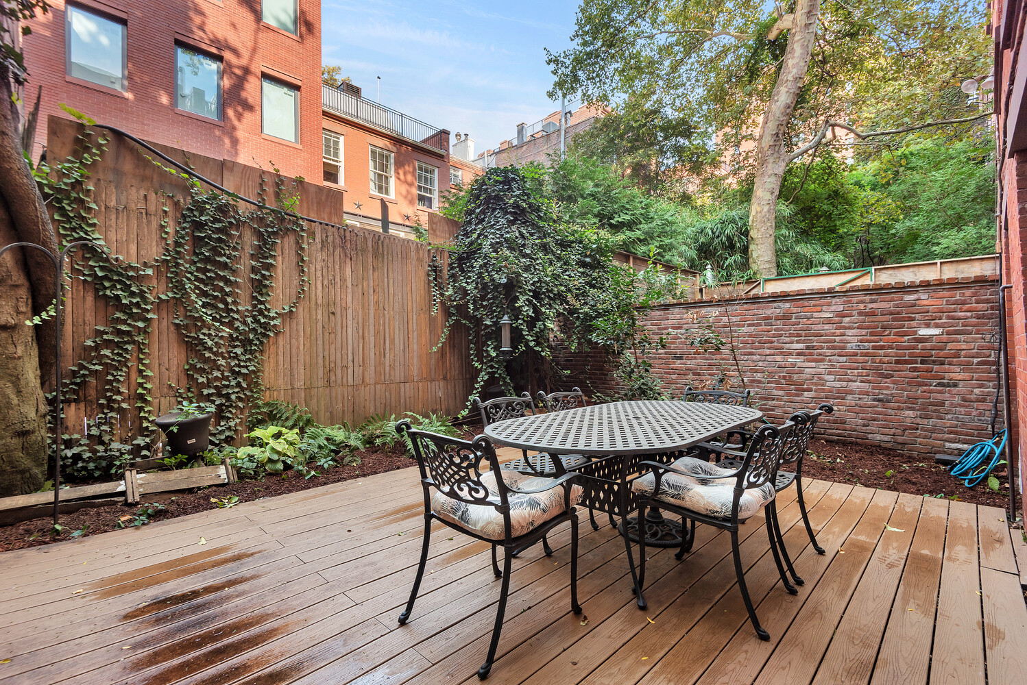 27 W 10TH Street G