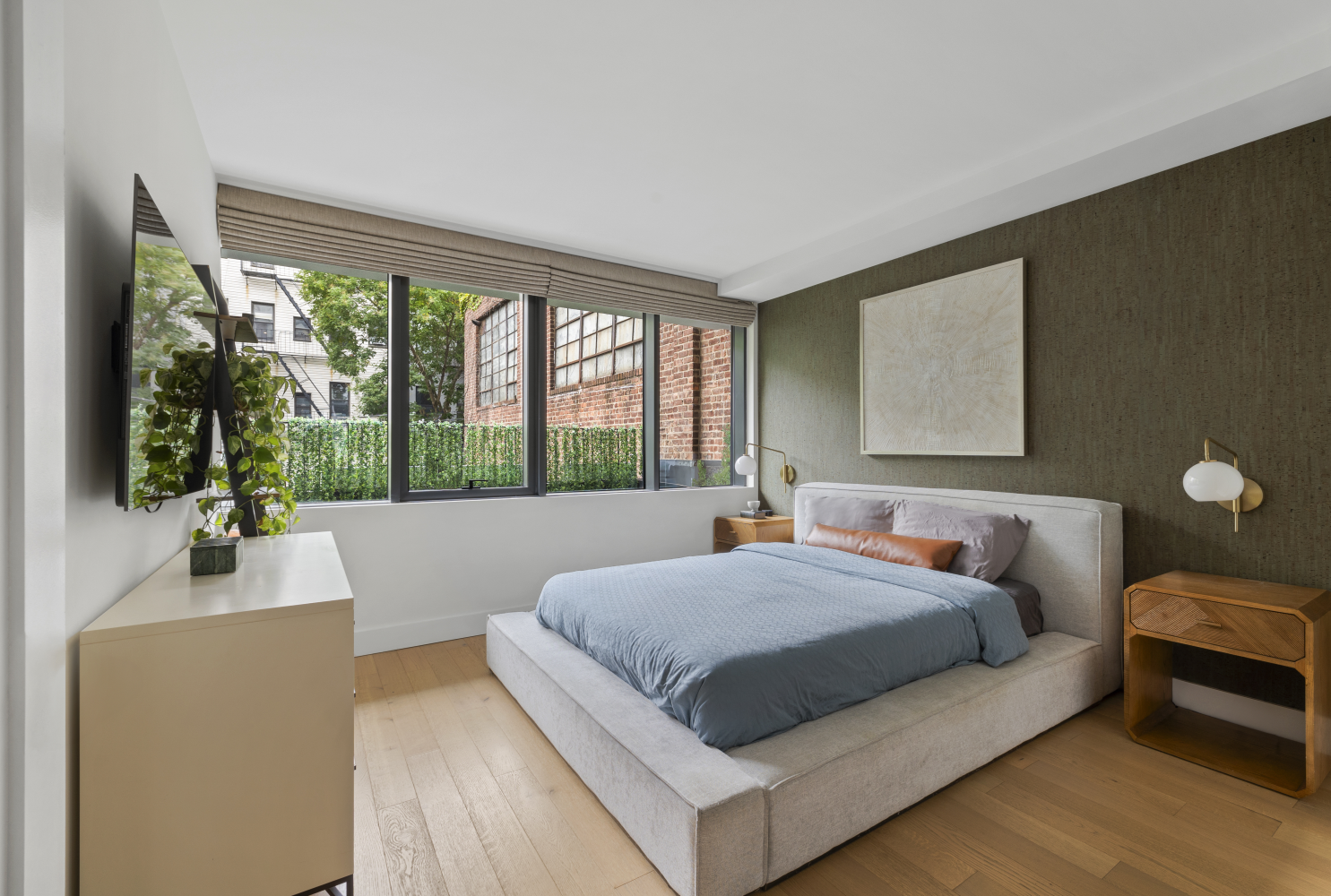 256 N 9TH Street 2B