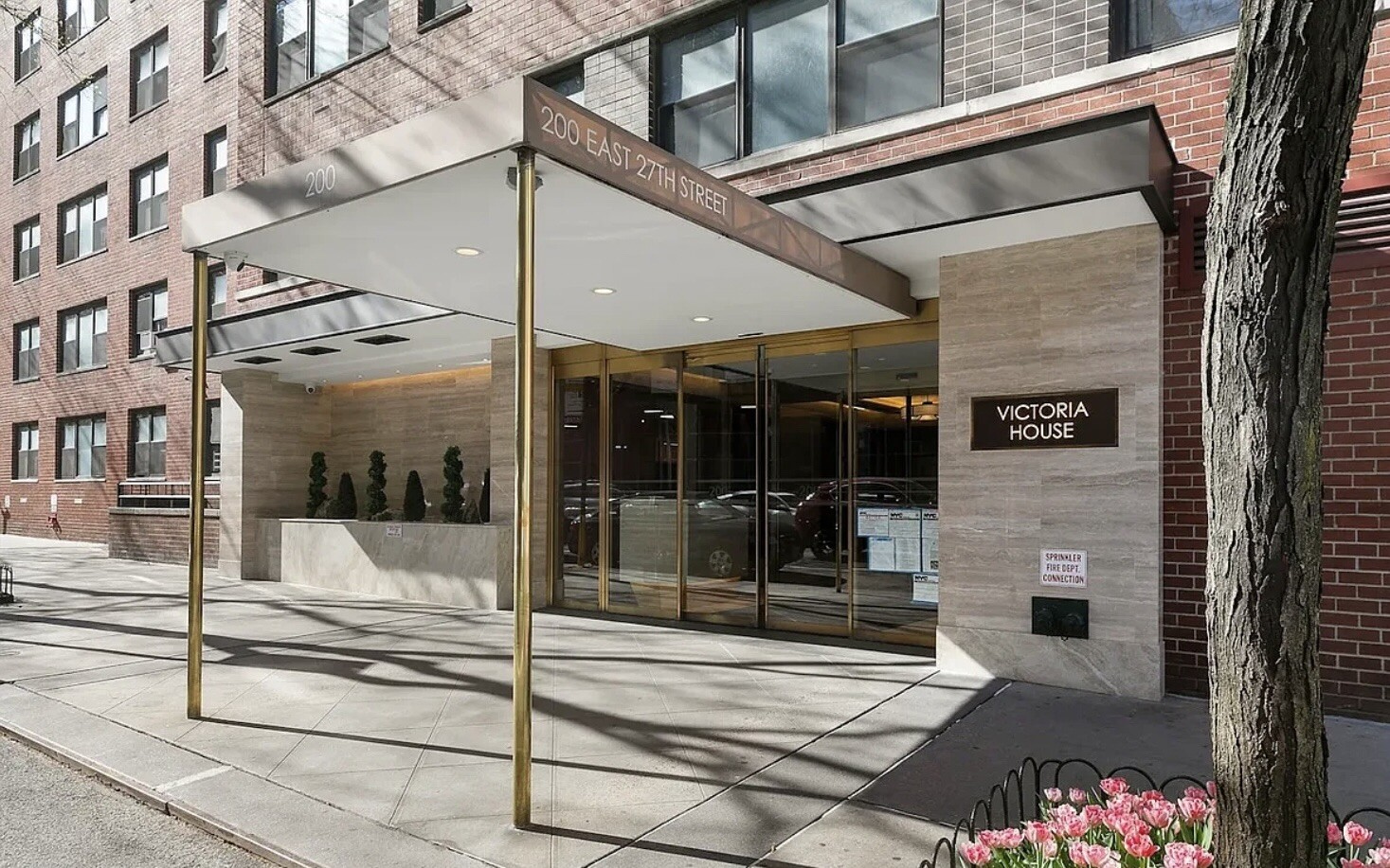 200 E 27TH Street 6W