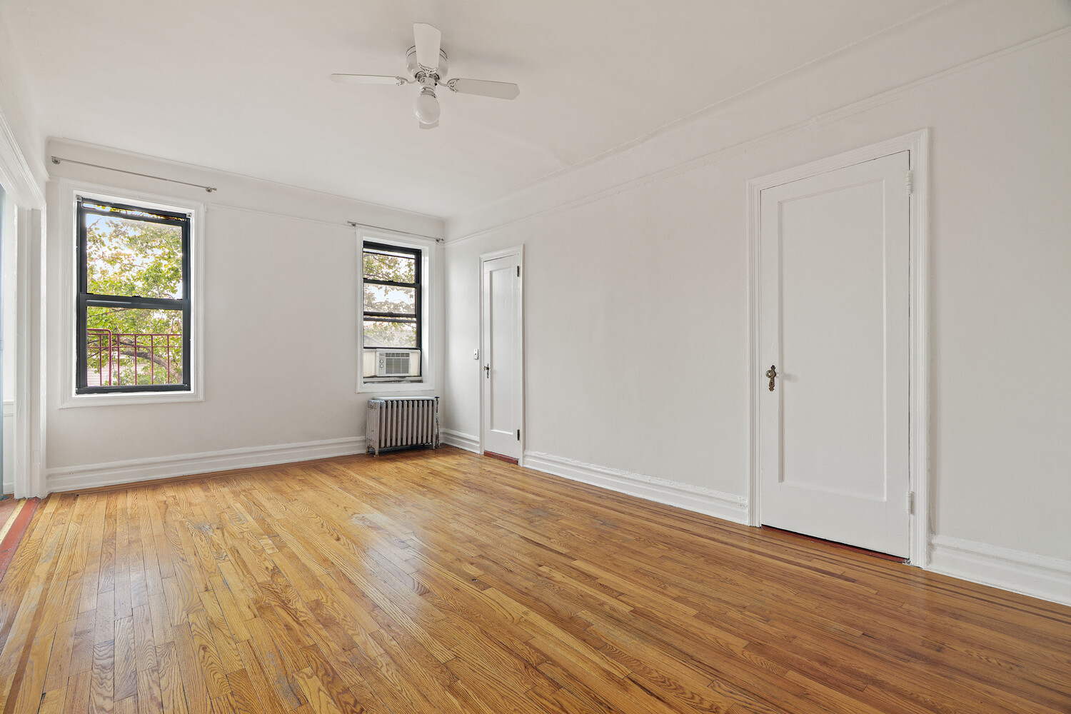 44-14 NEWTOWN Road 3M