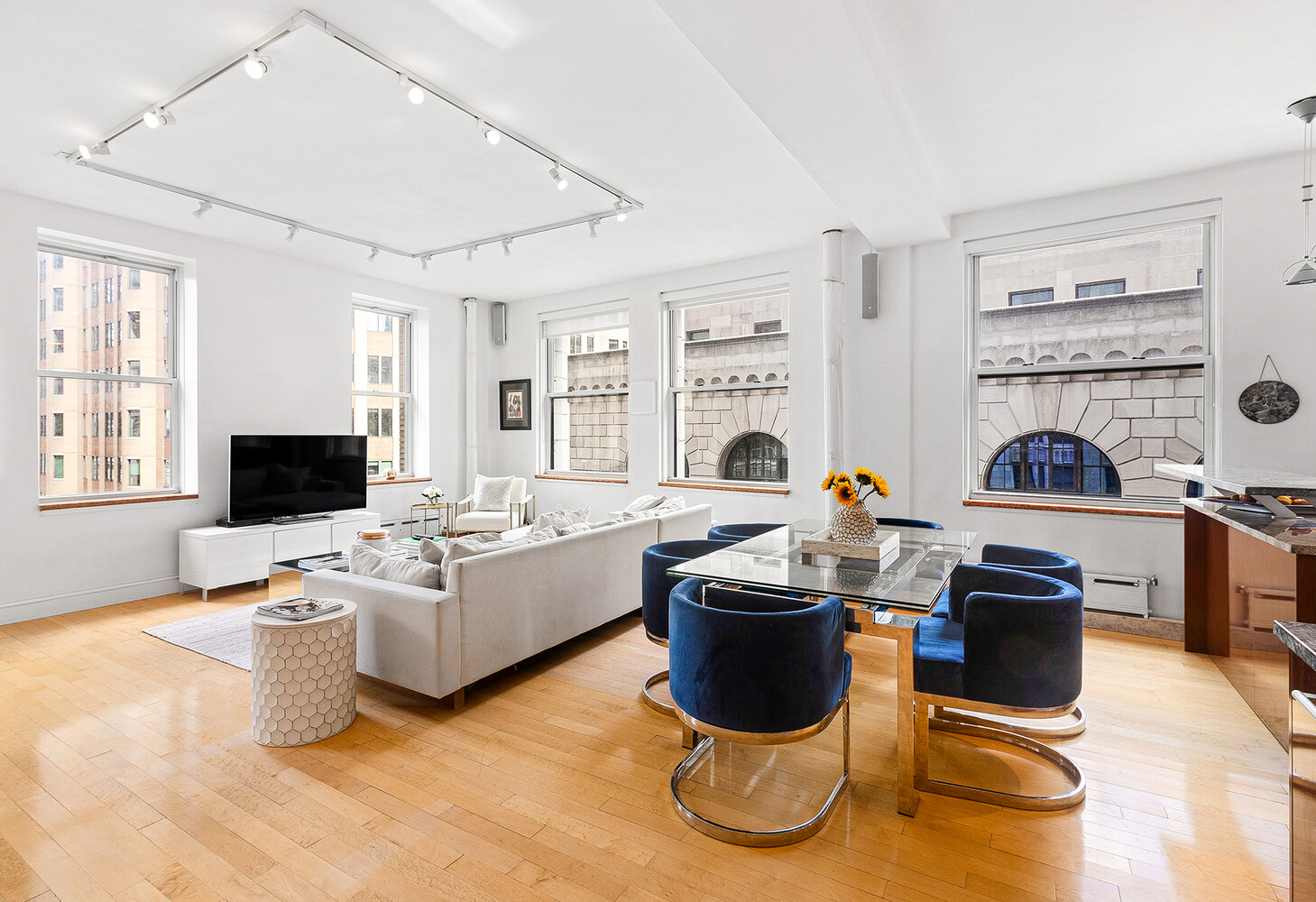 55 LIBERTY Street 19/20A