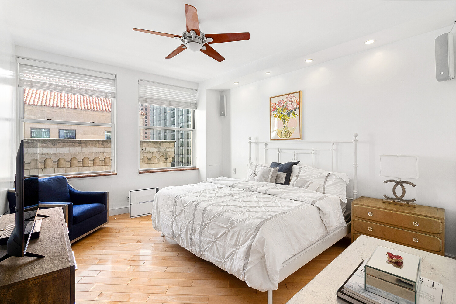 55 LIBERTY Street 19/20A