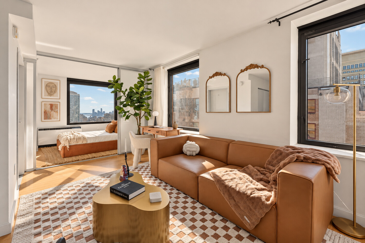 100 W 39TH Street 43J