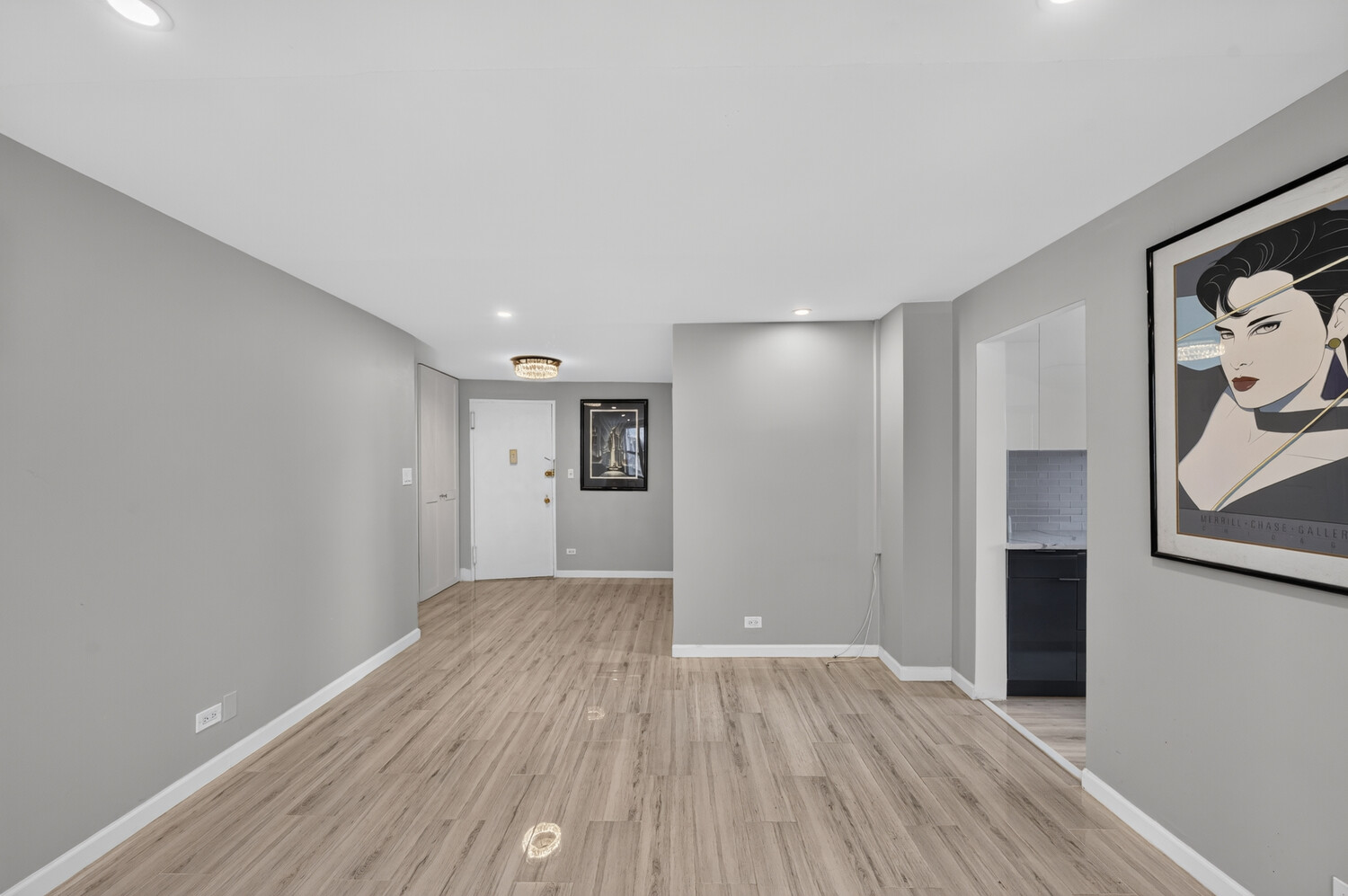 305 E 40TH Street 15L