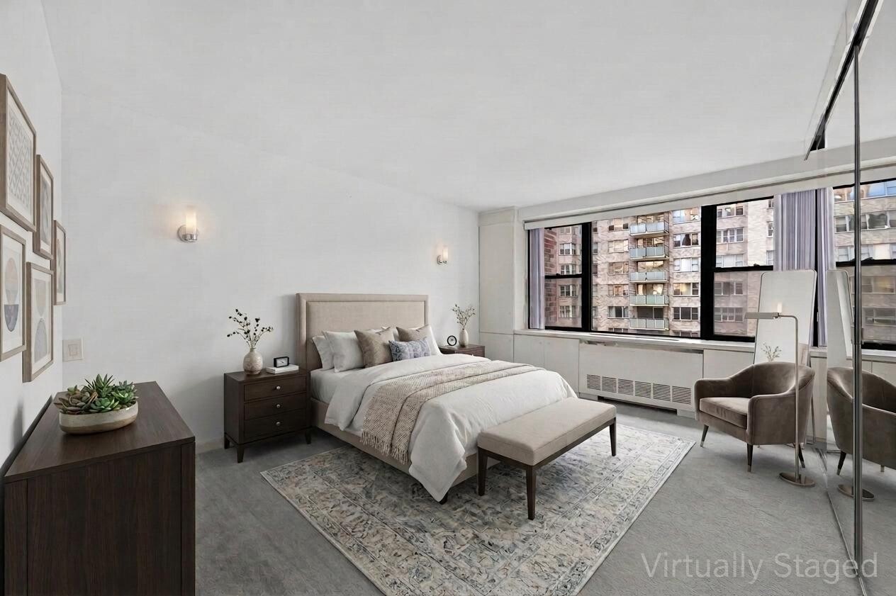 305 E 40TH Street 15L