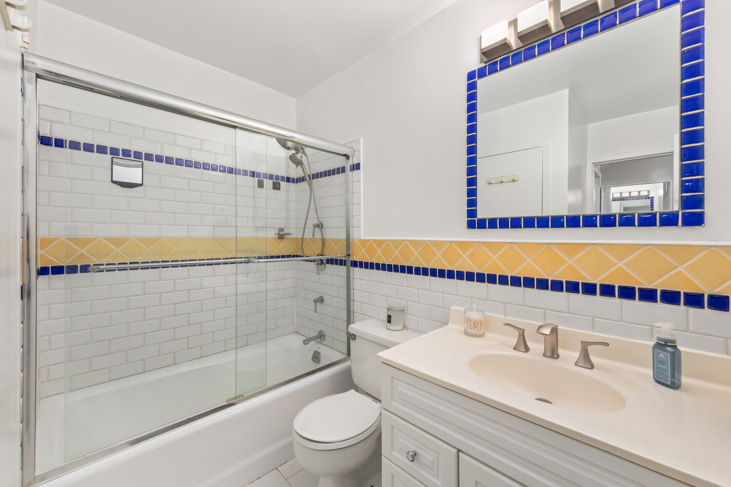 101 W 81ST Street 305