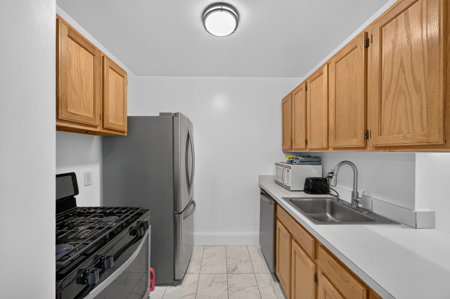 130 LENOX Avenue 402