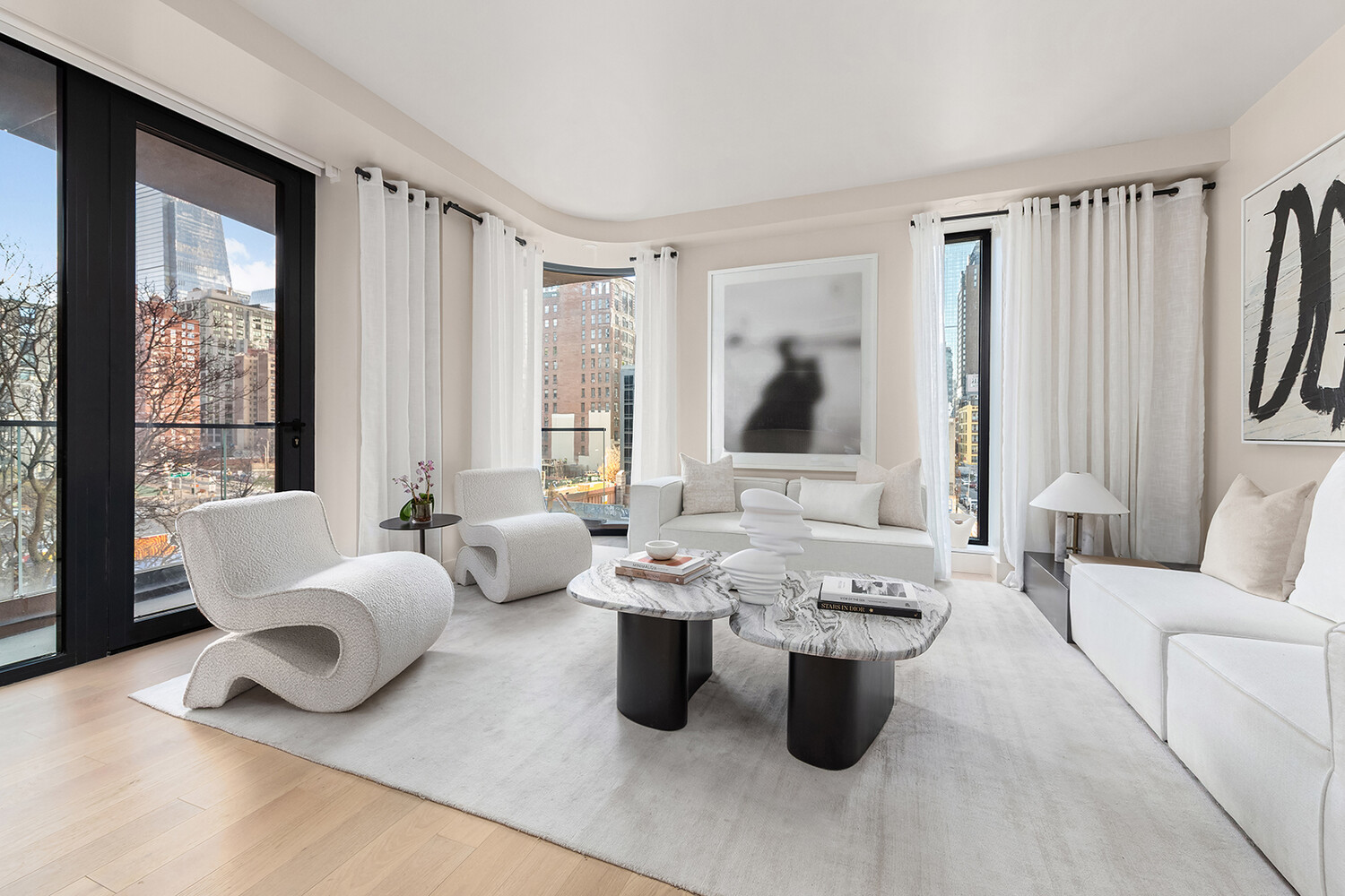 401 W 37TH Street 3DS