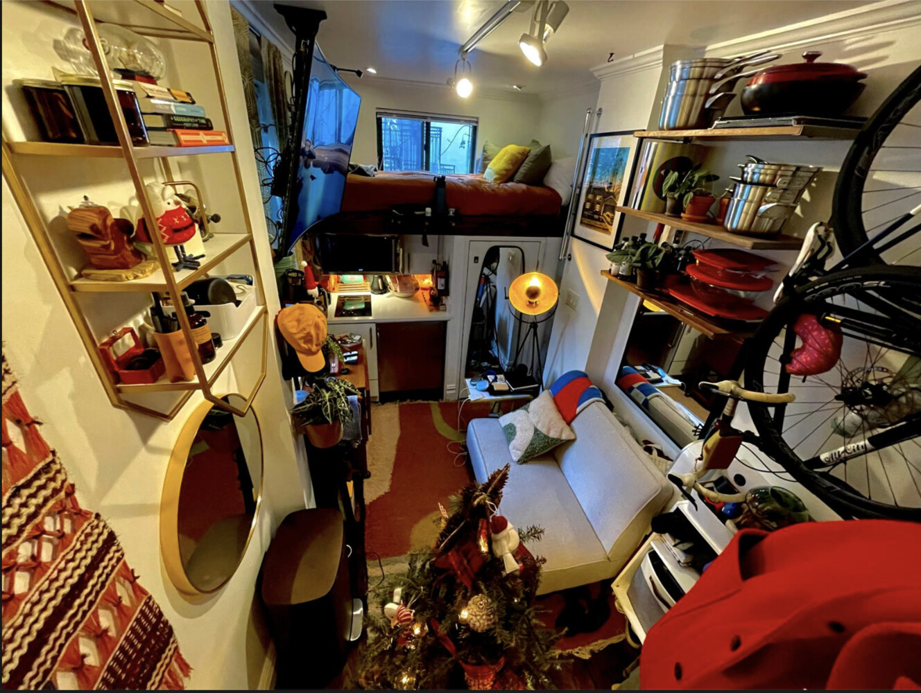 102 GREENWICH Avenue 10