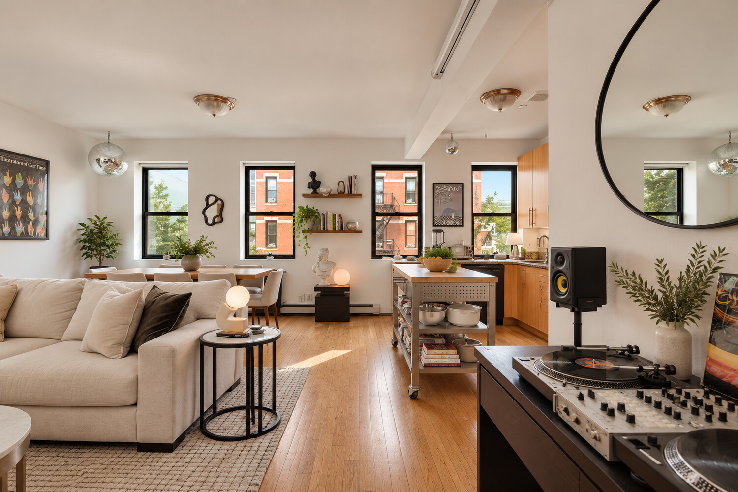 86 GREEN Street 3