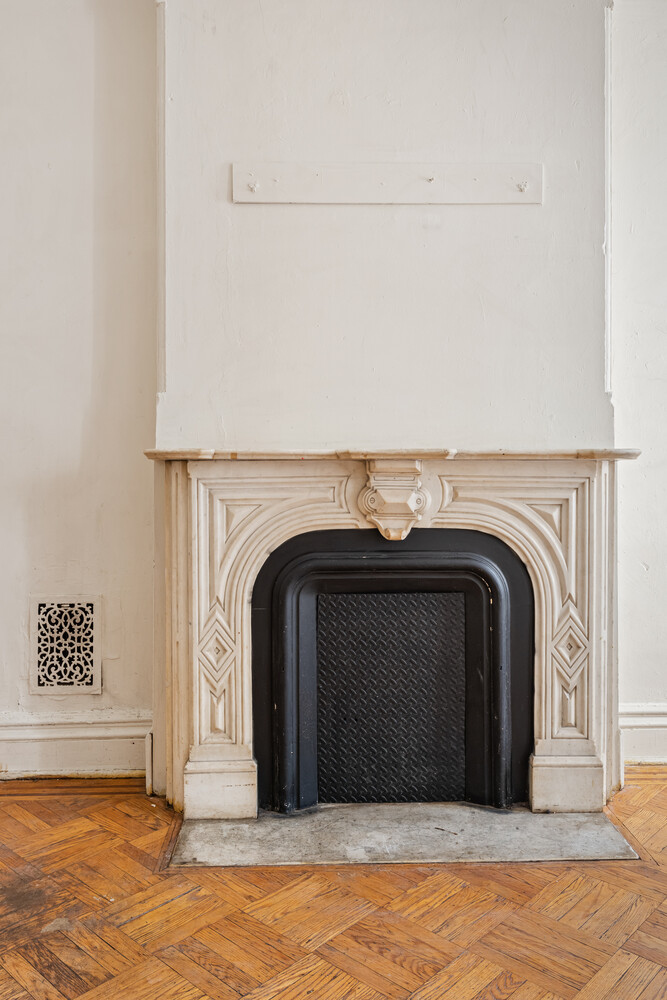 120 CAMBRIDGE Place